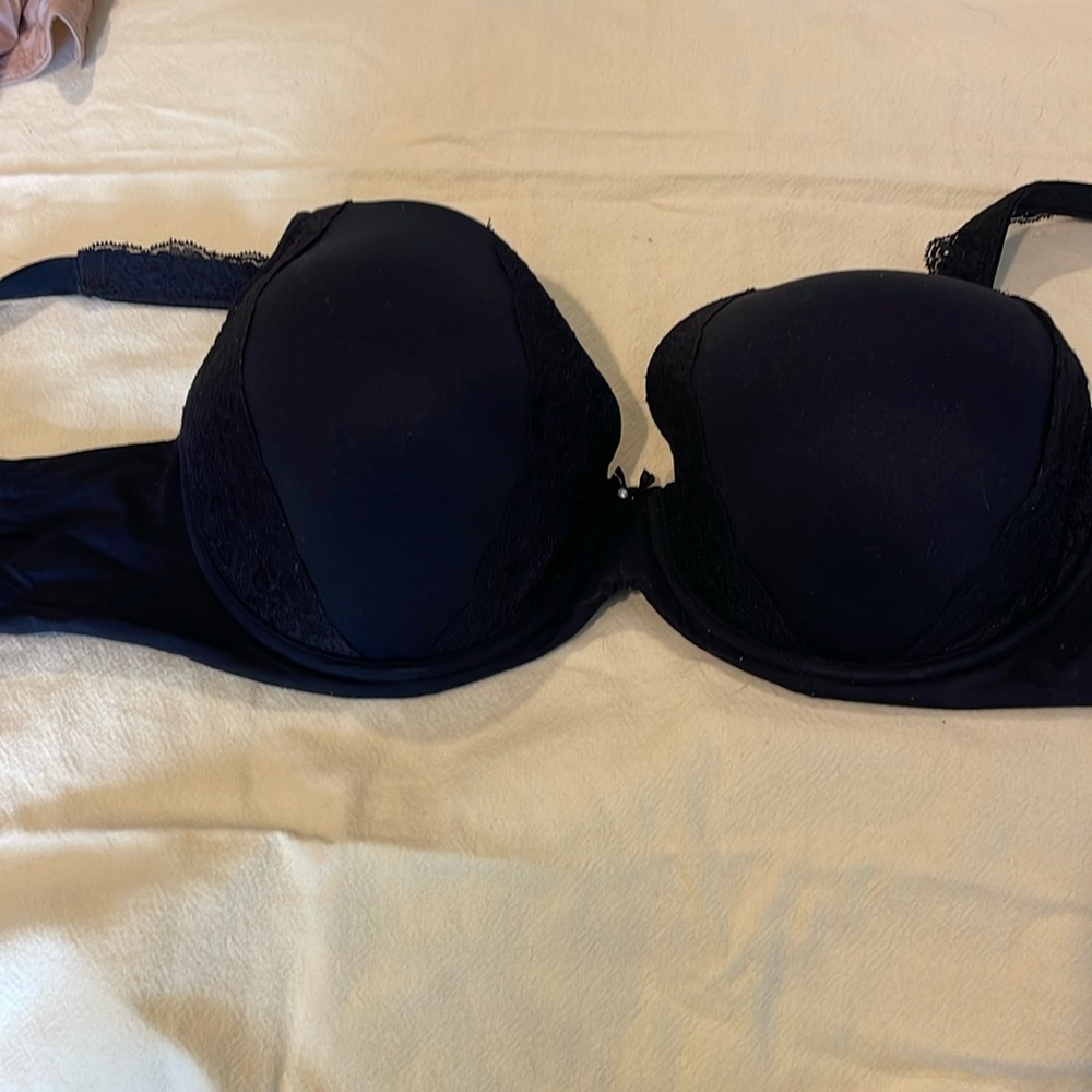 Soma embraceable coverage lace trim bra